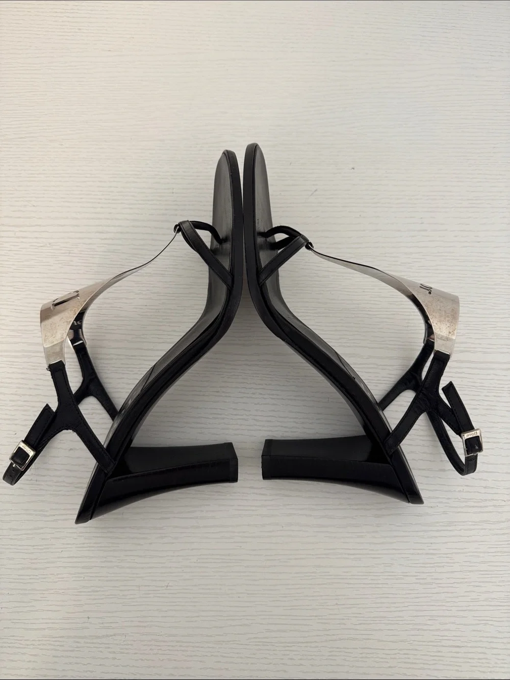 Dior Vintage Archival 2003 Galliano EU 38 Noir Black Leather Thong Heel Sandals